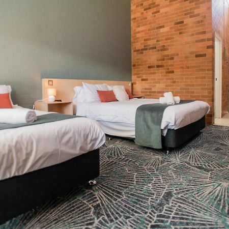 Bribie Island Hotel Bellara 外观 照片