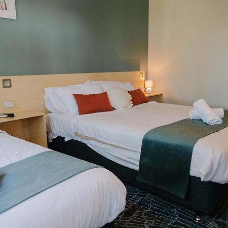 Bribie Island Hotel Bellara 外观 照片