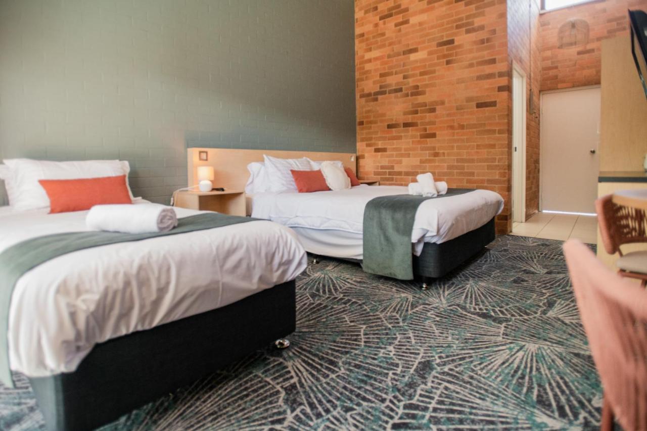 Bribie Island Hotel Bellara 外观 照片