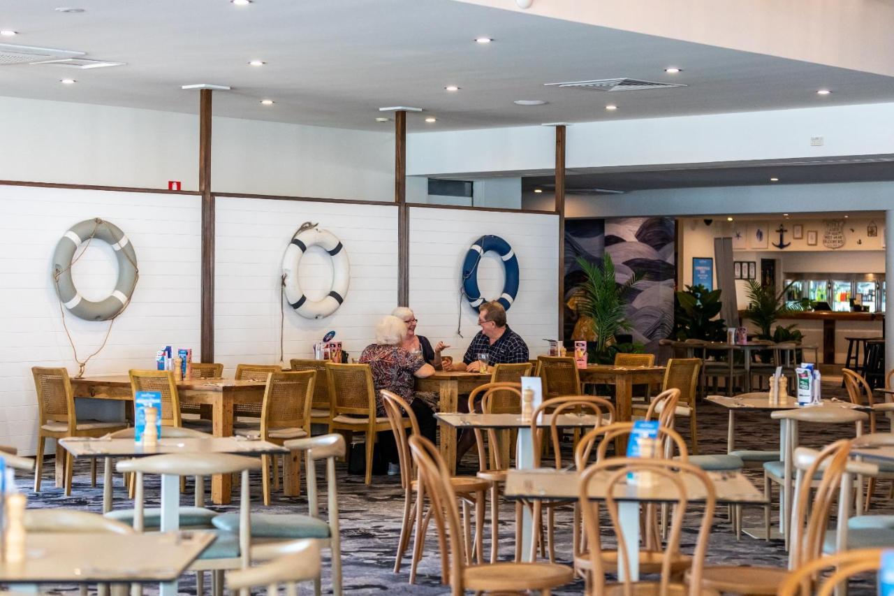 Bribie Island Hotel Bellara 外观 照片